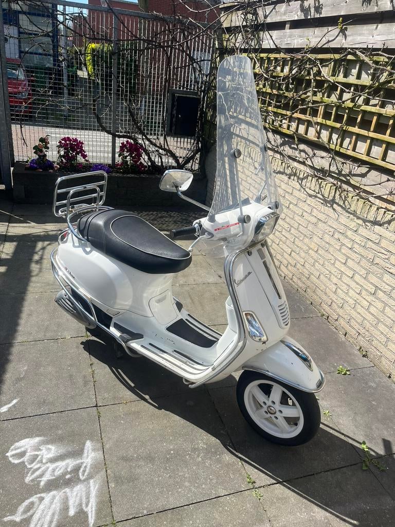 Vespa S, 4T., Fietsen en Brommers, Scooters | Vespa, Ophalen, Zo goed als nieuw, Benzine, Vespa LX
