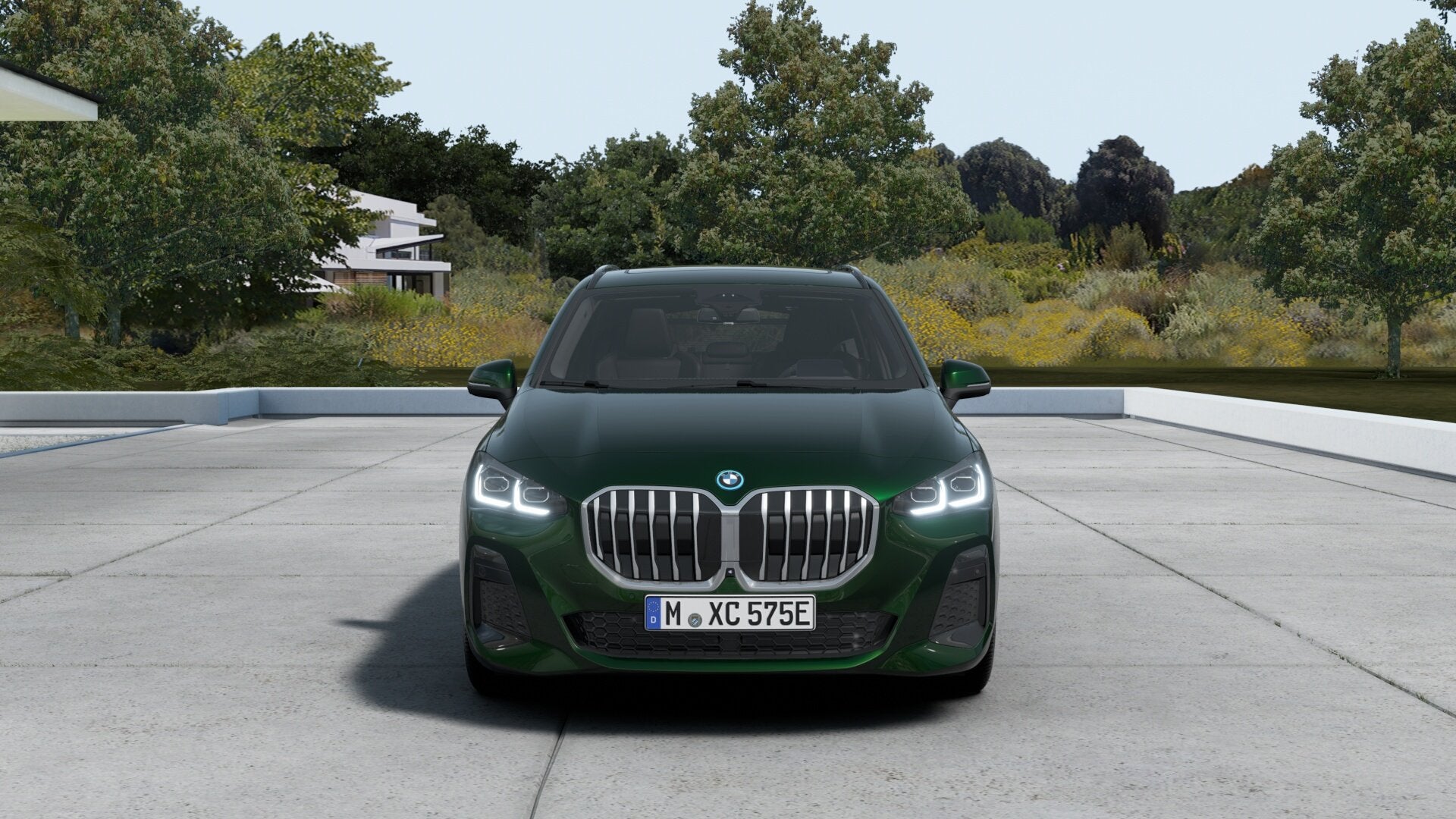 BMW 2 Serie Active Tourer 225e xDrive M Sport Automaat / Tre, Auto's, Automaat, Dealer onderhouden, 1800 kg, Zwart