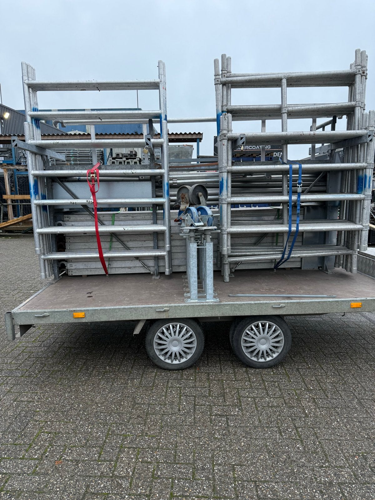 Steiger Aanhanger, Doe-het-zelf en Verbouw, Steigers, Ophalen, Gebruikt, Rolsteiger of Kamersteiger, 5 meter of hoger