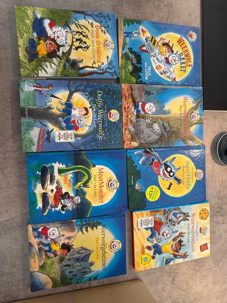 Dolfje Weerwolfje - Paul van Loon (Bekroond Kinderjury), Ophalen of Verzenden, Gelezen, Fictie algemeen