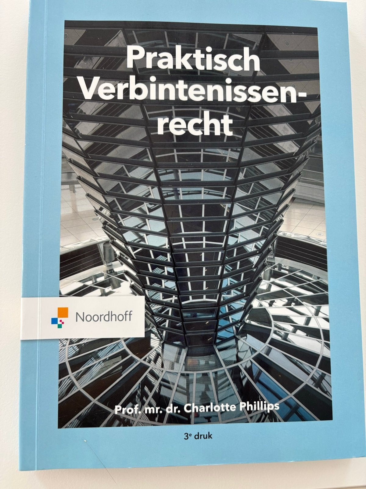 Praktisch Verbintenissenrecht - Prof. mr. dr. Charlotte Phil, Boeken, Studieboeken en Cursussen, Ophalen, Gamma, Zo goed als nieuw
