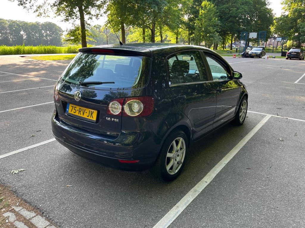 Volkswagen Golf Plus 1.6 FSI 85KW 2005 Blauw, Auto's, 4 cilinders, Blauw, 1200 kg, 115 pk