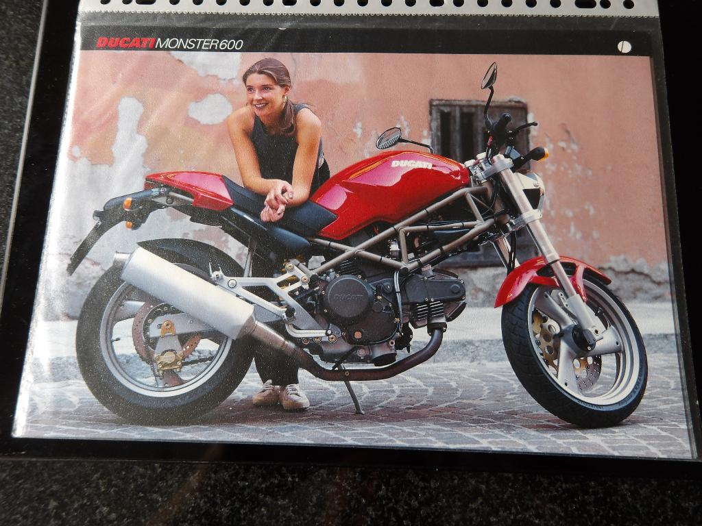 Folder Ducati Monster 600, Motoren, Verzenden, Ducati