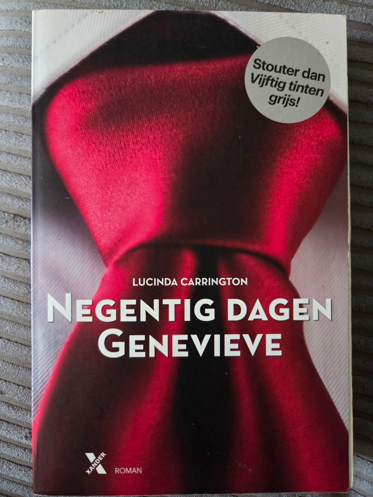 Negentig Dagen Genevieve - Lucinda Carrington, Ophalen of Verzenden, Gelezen, Lucinda Carrington, Nederland