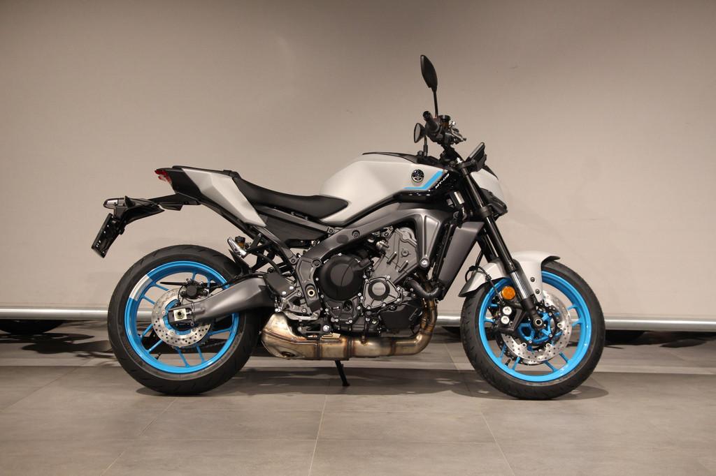 Yamaha MT-09 ABS (bj 2026), Klantenservice@yamaha-motor.nl, Meer dan 35 kW, Koolhovenlaan 101
1119 NC  Schiphol-Rijk, NL, Naked bike