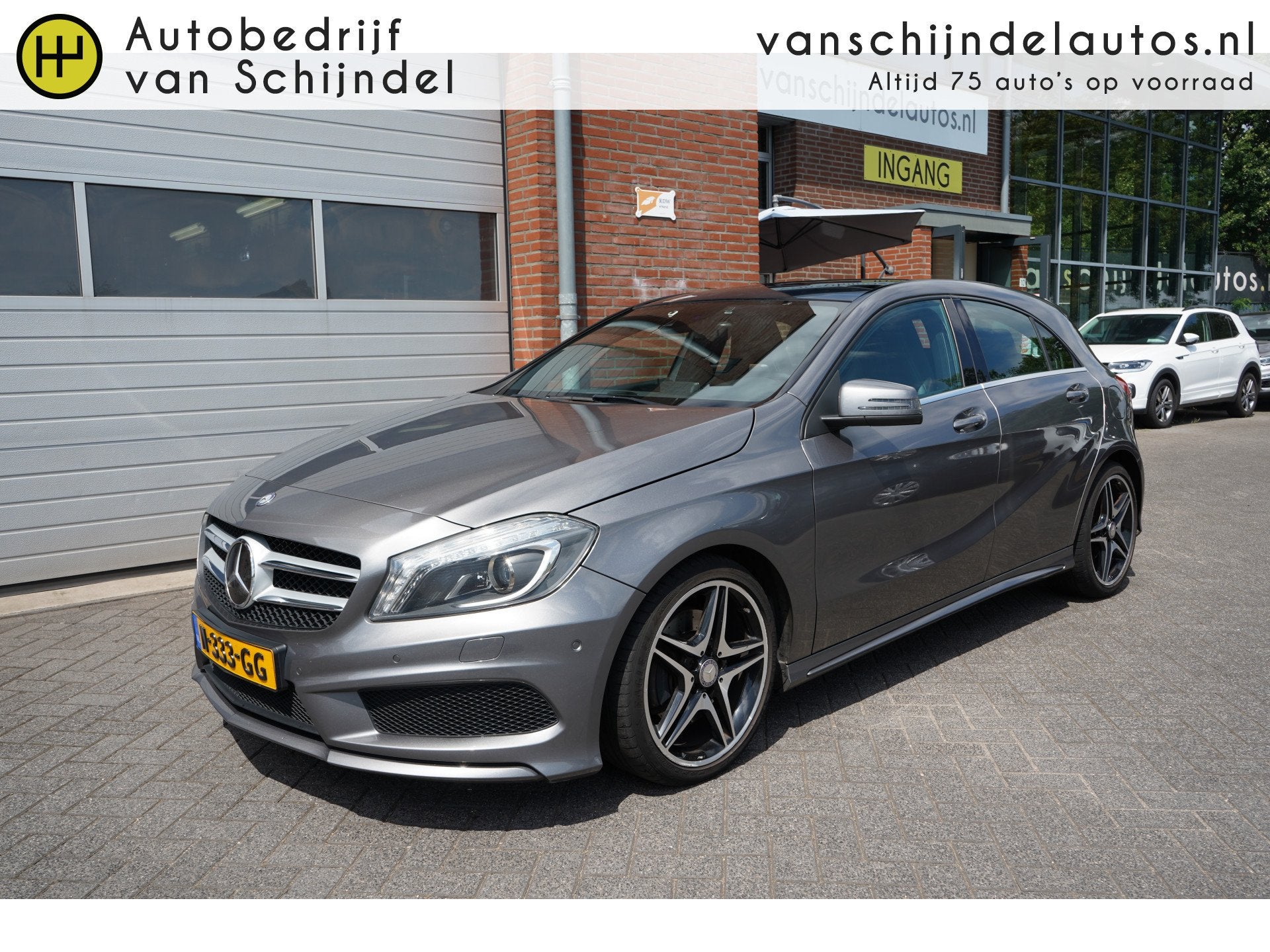 Mercedes-Benz A-Klasse 250 Sport Prestige AMG 211PK ELEKTR., Auto's, 1345 kg, Gebruikt, 4 cilinders, Bedrijf