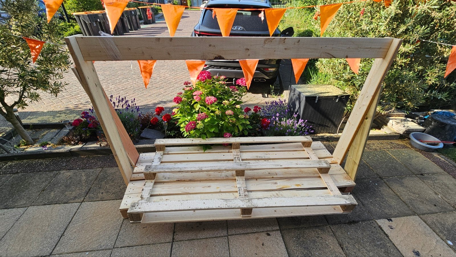 Pallet en Beun - Houten constructie voor diverse doeleinden, Doe-het-zelf en Verbouw, Hout en Planken, Ophalen, Gebruikt, 50 mm of meer