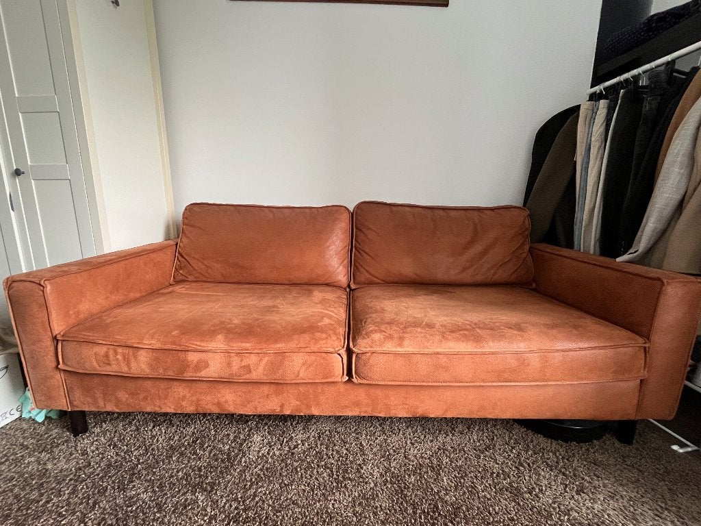 Suede bank, Ophalen, Driepersoons, Zo goed als nieuw, Rechte bank