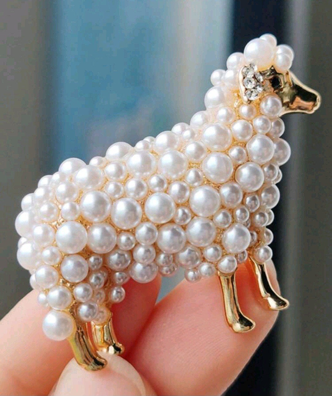 Nieuwe Broche Schaapje met Parelmoer en Strass, Sieraden, Tassen en Uiterlijk, Broches, Met strass, Overige materialen, 4 tot 7 cm
