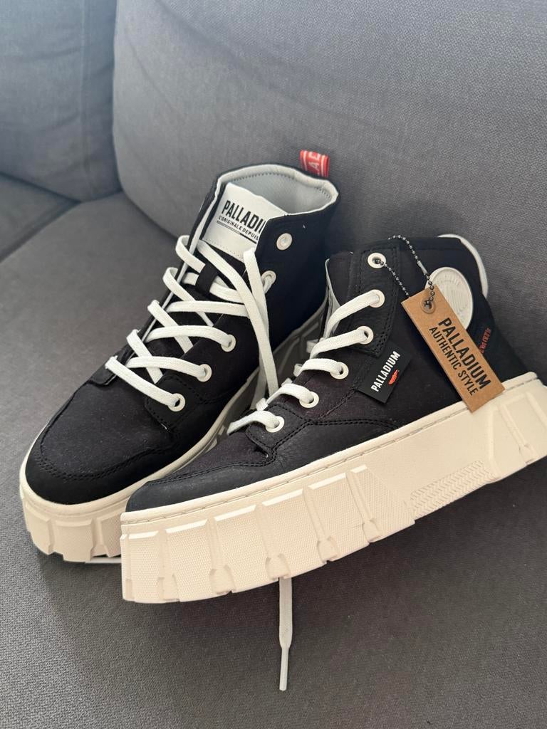 Palladium Pallatower hi sneakers zwart maat 38, Ophalen of Verzenden, Nieuw, Zwart, Sneakers of Gympen