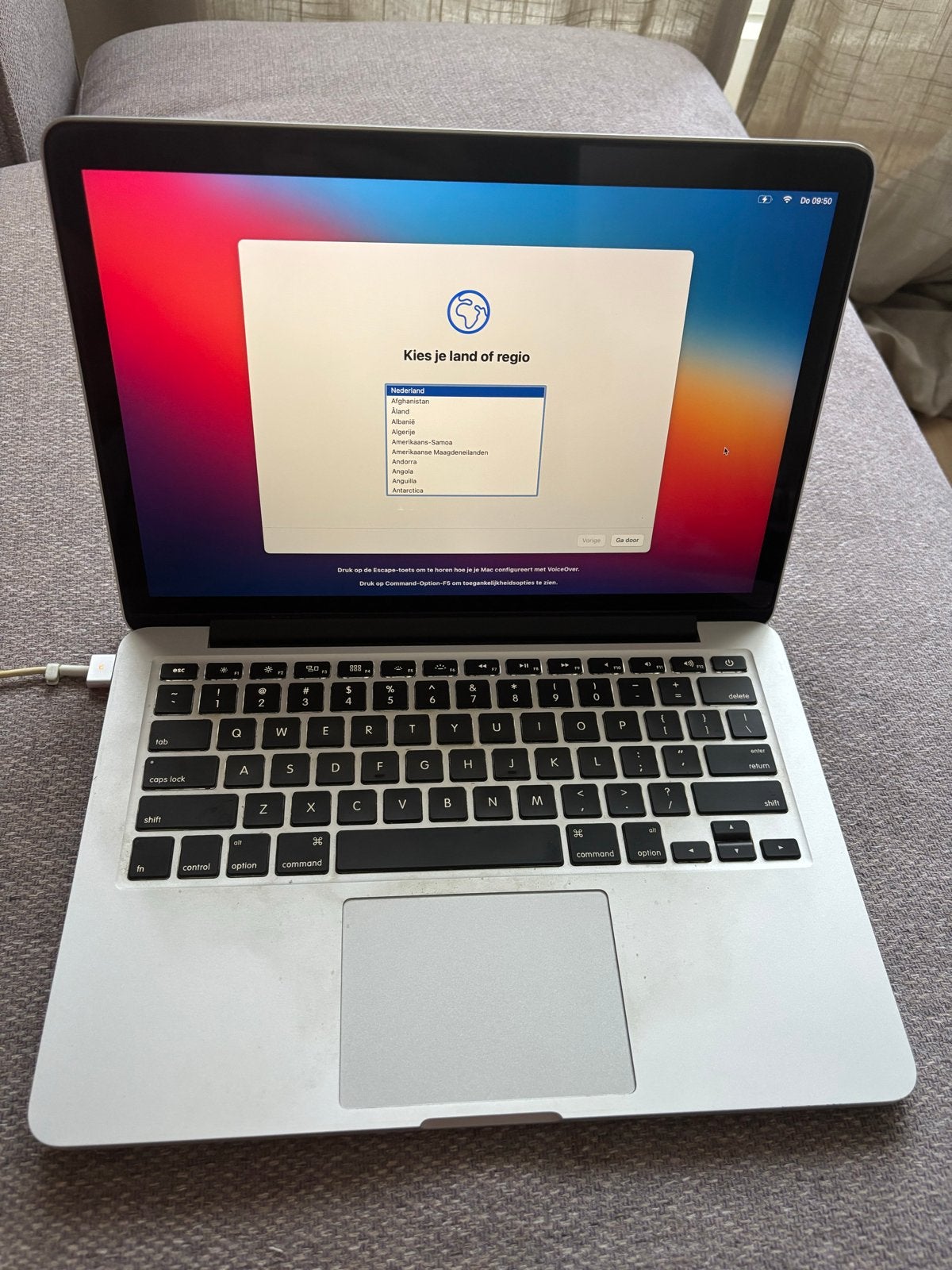 MacBook Pro 13 inch - Gebruikt met deukje, Gebruikt, Qwerty, 13 inch, Onbekend