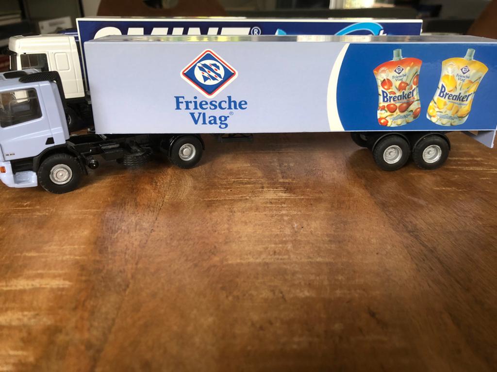 8 modelvrachtwagens, Ophalen of Verzenden, Nieuw, Bus of Vrachtwagen