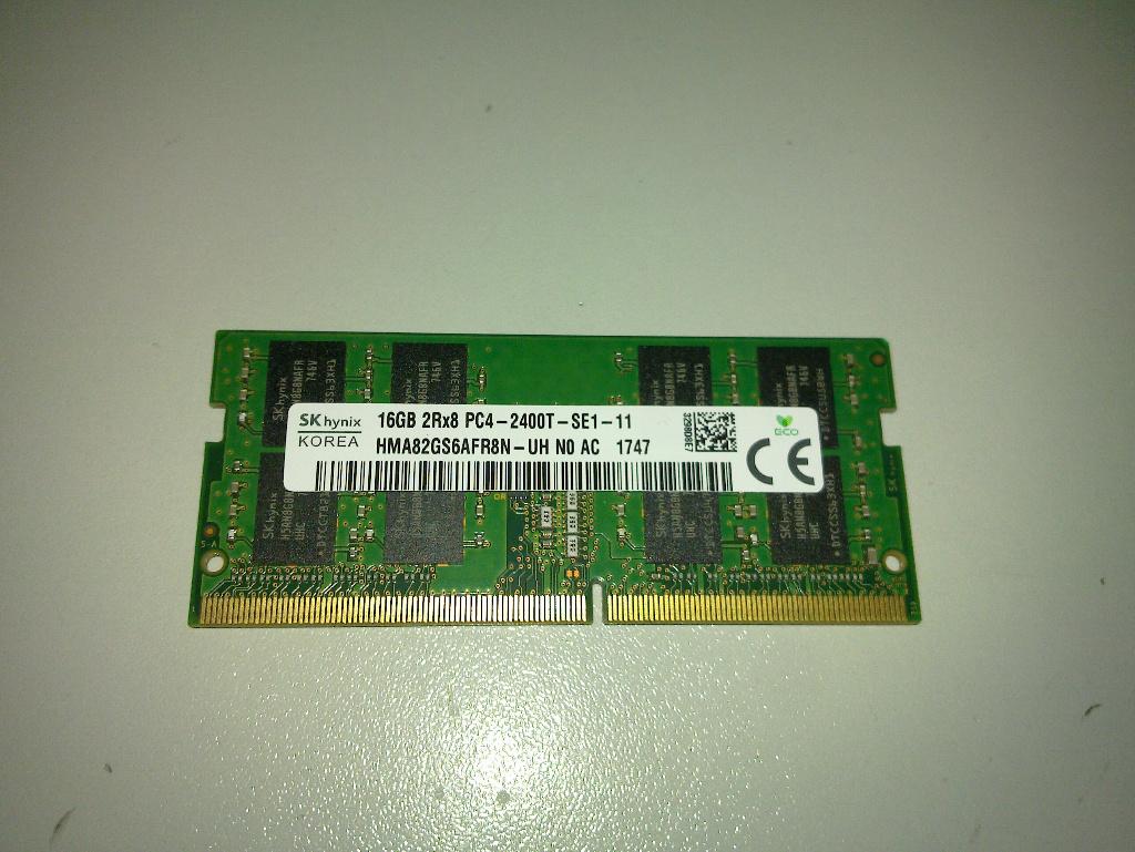 SK hynix HMA82GS6AFR8N-UH 16GB DDR4 SODIMM laptop geheugen, Computers en Software, RAM geheugen, Ophalen, DDR4, Zo goed als nieuw