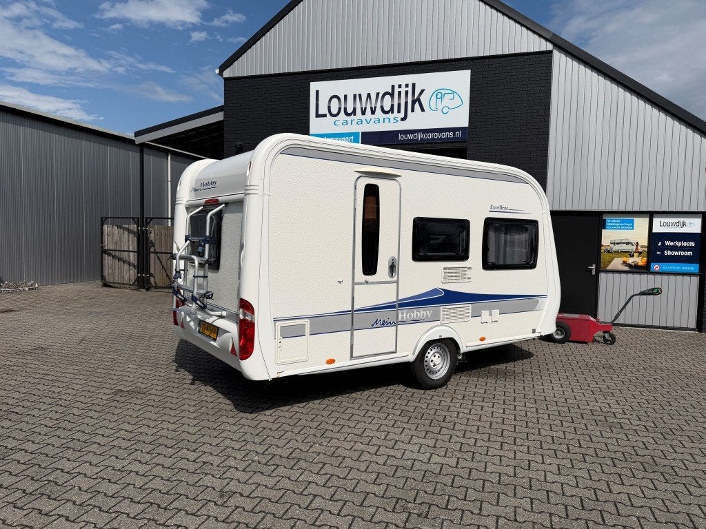 HOBBY Excellent 400 SF ’09 (Mover, Vastbed), Caravans en Kamperen, Caravans, Vast bed, Hobby, Bedrijf, Treinzit