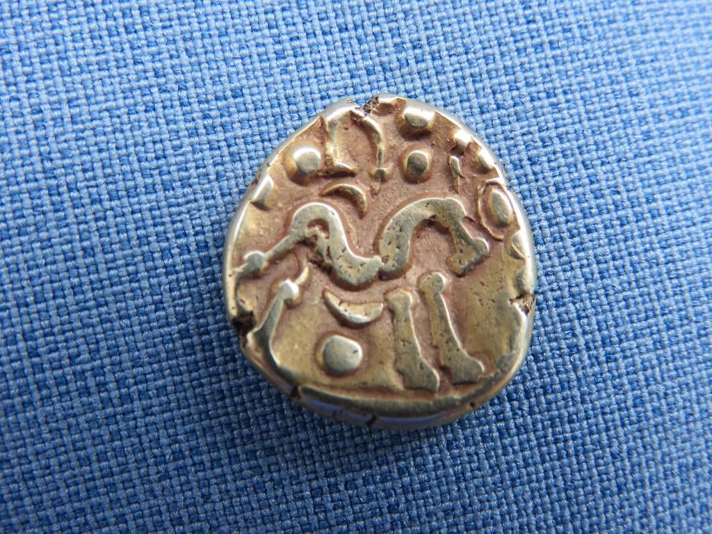 Keltische Ambiani stater goud - 1e eeuw B.C. - bodemvondst., Losse munt, Goud, Goud, Ophalen of Verzenden