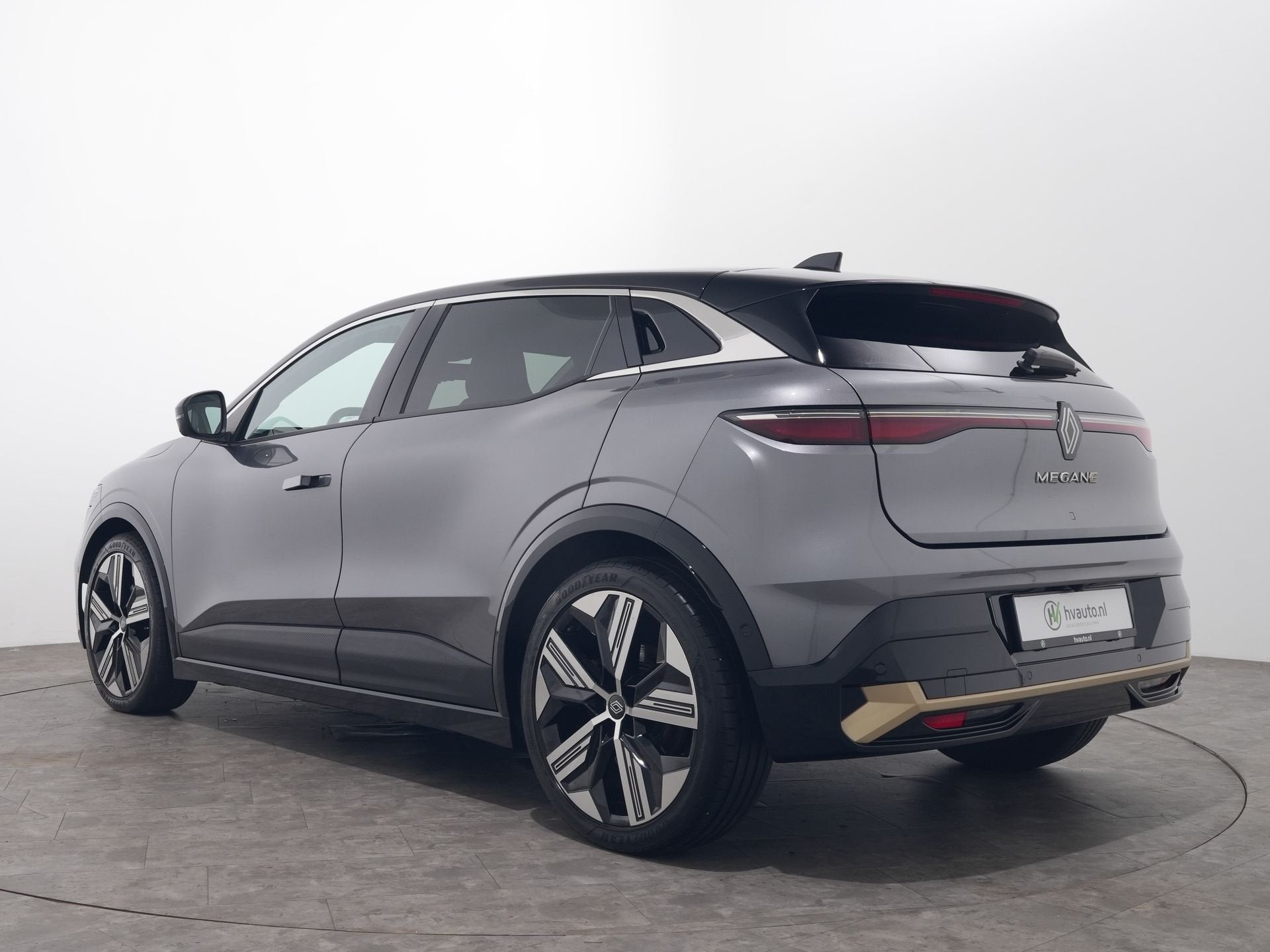 Renault Mégane E-Tech EV60 OPTIMUM CHARGE 220PK ICONIC | Pa, Zwart, Zilver of Grijs, 220 pk, Te koop