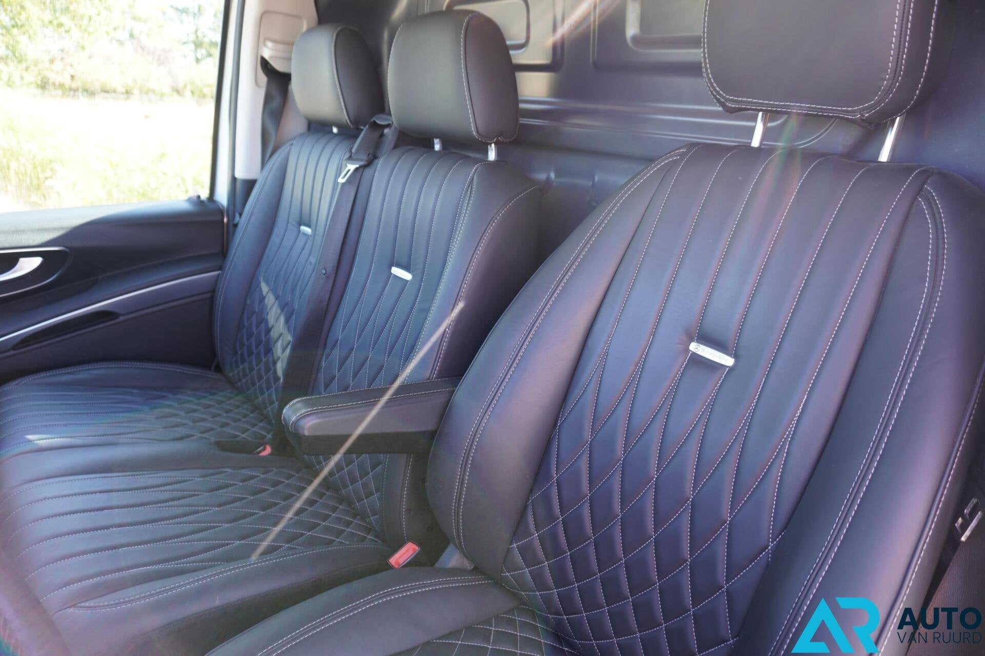 Mercedes Vito 119 CDI Lang DC * MARGE * 190 PK * Automaat, Auto's, Automaat, Achterwielaandrijving, Gebruikt, 2000 kg
