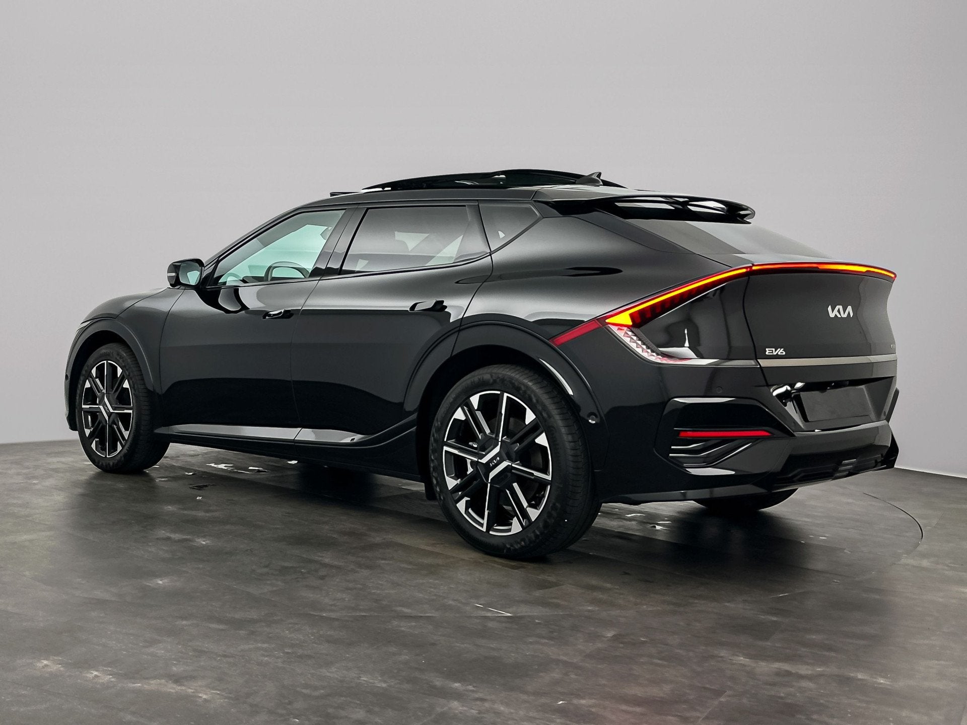 Kia Ev6 GT-Line 84 kWh | ACTIE ! | NU UIT VOORRAAD LEVERBAAR, Auto's, Automaat, Achterwielaandrijving, Zwart, Nieuw