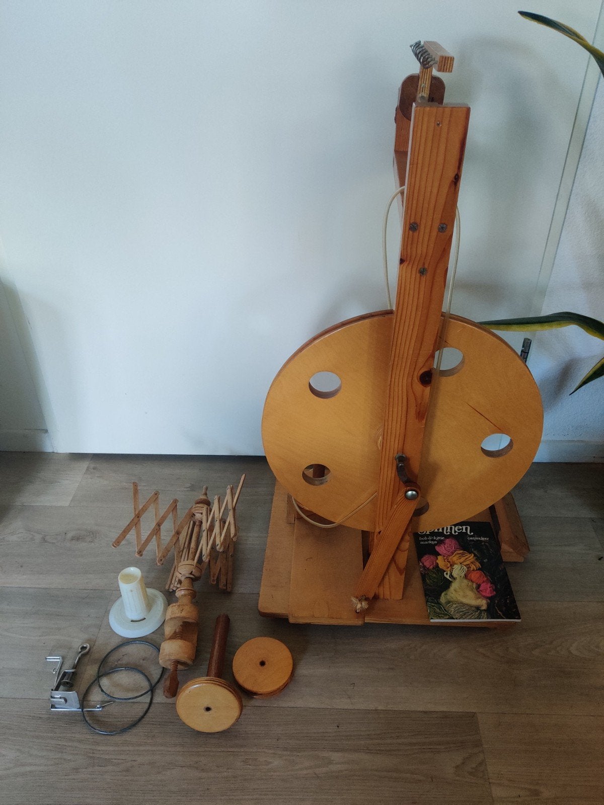 spinnewiel, Hobby en Vrije tijd, Ophalen, Gebruikt, Spinnewiel