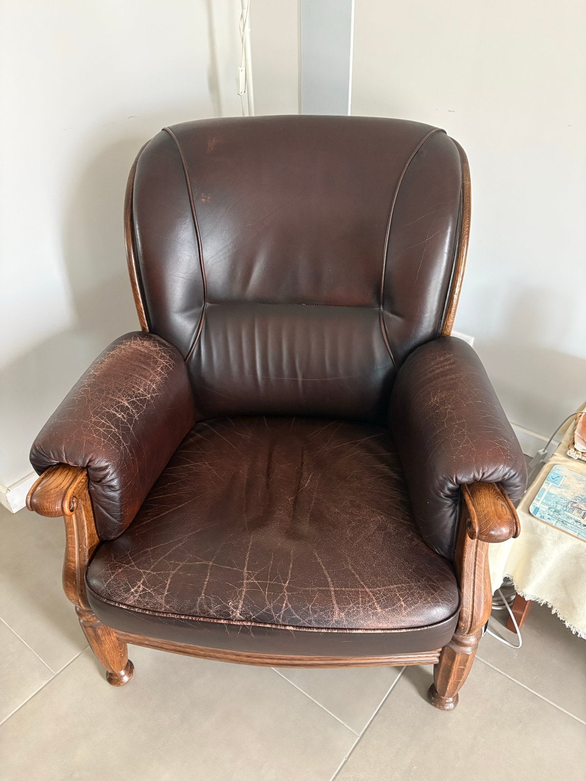 Vintage Leren Fauteuil met Houten Frame, Ophalen, Gebruikt, Hout, 75 tot 100 cm