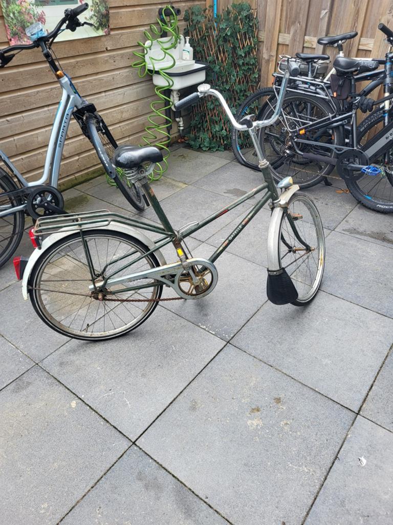Gazelle vintage vouwfiets. Heeft wat roest 22 inch, Fietsen en Brommers, Fietsen | Vouwfietsen, Ophalen of Verzenden, Gebruikt