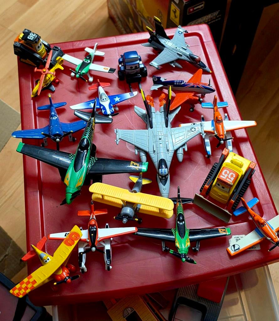 Uitgebreide Disney Pixar Planes Collectie, Kinderen en Baby's, Speelgoed | Speelgoedvoertuigen, Ophalen of Verzenden, Gebruikt