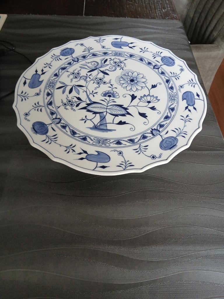 Meissen zwiebelmuster taartschaal op voet, Ophalen of Verzenden