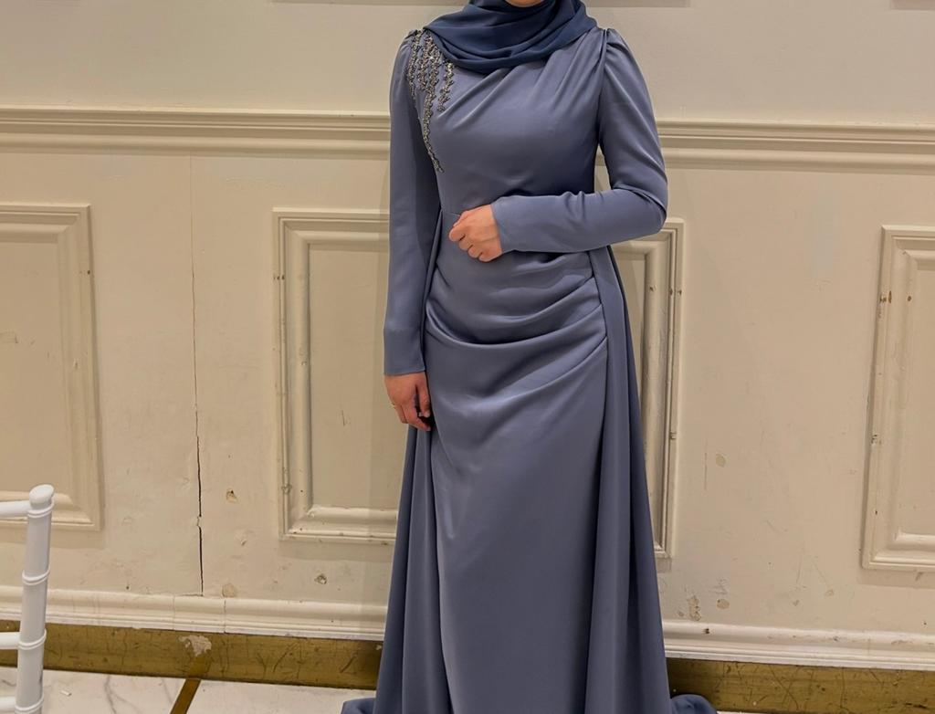 Elegante avondjurk met hijab - Maat 42, Galajurk, Blauw, Maat 42/44 (L), Ophalen of Verzenden