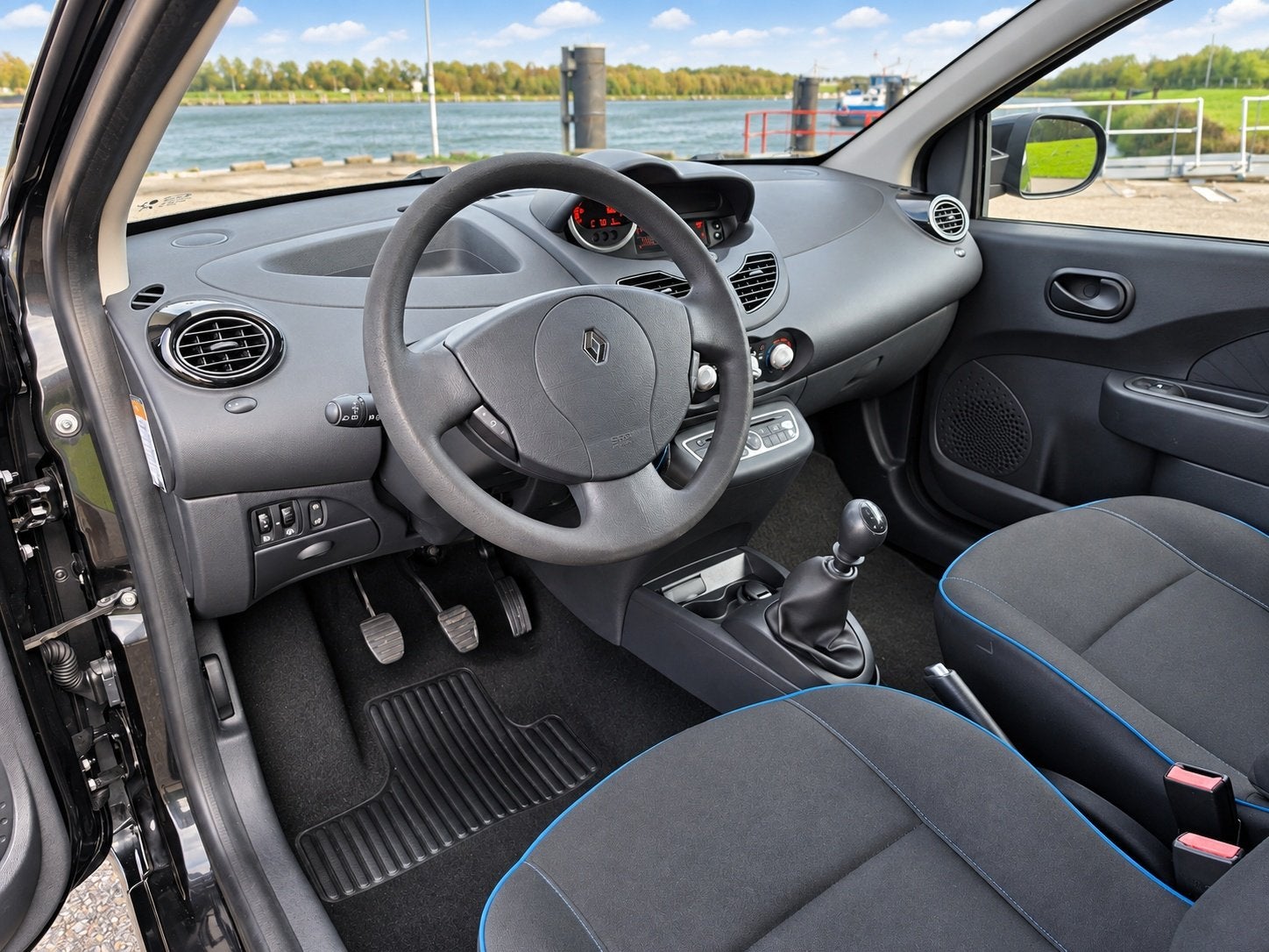 Renault Twingo 1.2 16V Collection (bj 2012), Auto's, Twingo, Gebruikt, 4 cilinders, 4 stoelen