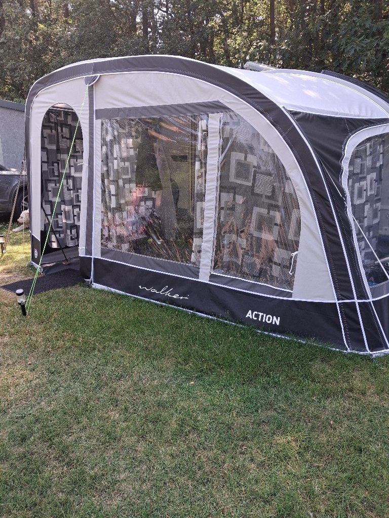 Lichtgewicht Adria 361 LH caravan, Caravans en Kamperen, Tot en met 2, Luifel, 750 - 1000 kg, Particulier