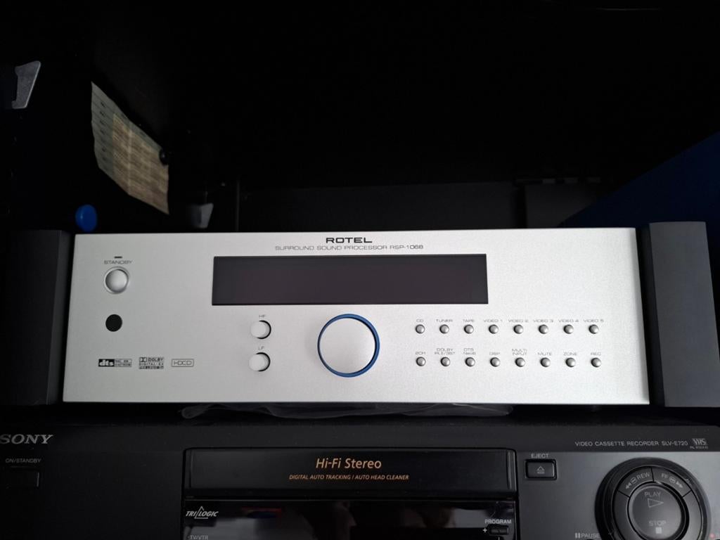 Rotel RSP-1068 Surround Preamplifier Processor, Ophalen, 120 watt of meer, Overige merken