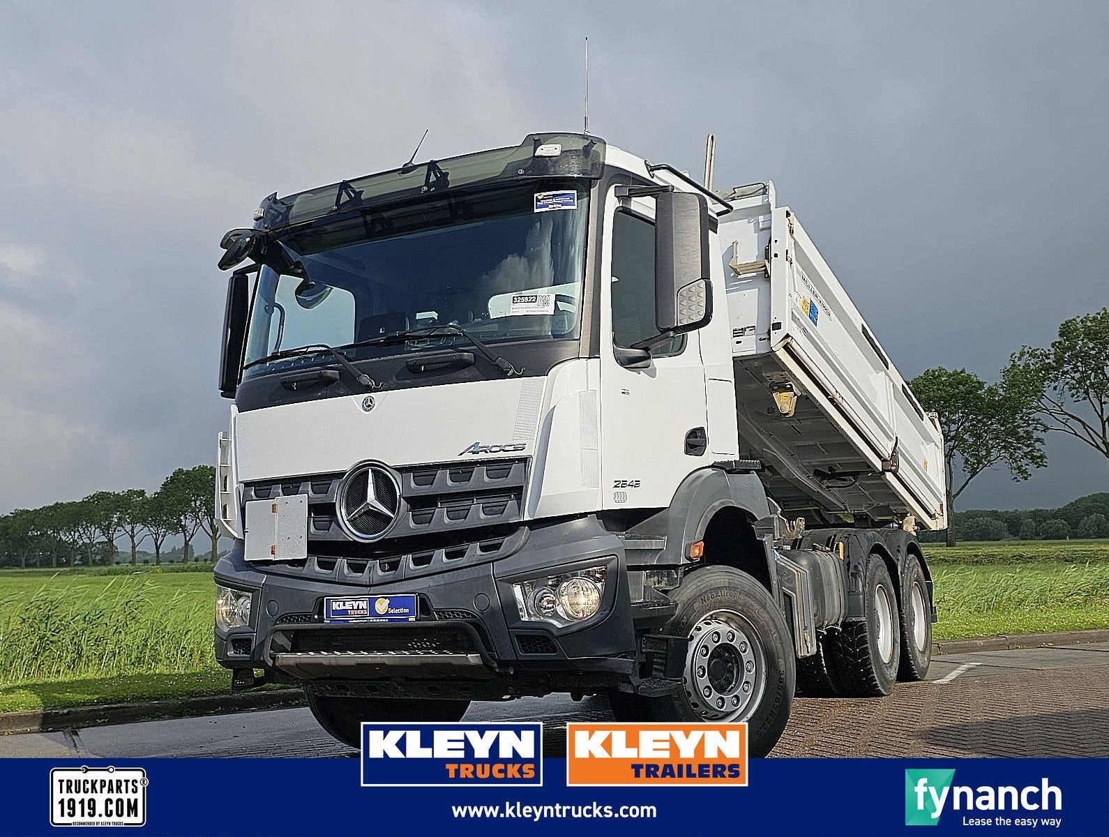 MERCEDES-BENZ AROCS 2646 6x4 meiller bordmat., Auto's, Vrachtwagens, Automaat, Stoelverwarming, Euro 6, Wit
