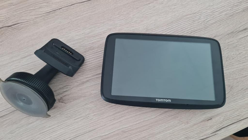 TomTom 620 navigatiesysteem met houder, Auto diversen, Autonavigatie, Ophalen of Verzenden, Gebruikt