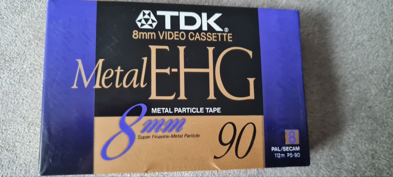 TDK Metal EHG 8mm Video Cassette 90 min Nieuw in verpakking, Ophalen of Verzenden, Nieuw in verpakking, Video 8