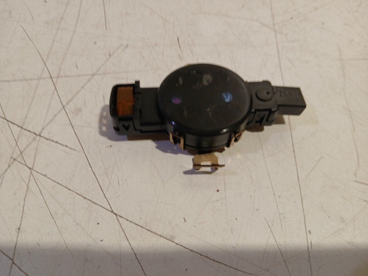 Regensensor Skoda Enyaq, Onderdelen@venauto.nl, Van der Ven Autorecycling B.V., Gebruikt, Ettenseweg 76, 4706 PB Roosendaal, The Netherlands