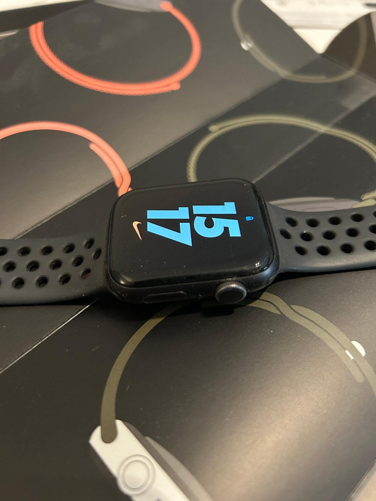 Apple Watch SE Nike 44MM, Auto diversen, Carkits, Ophalen of Verzenden, Zo goed als nieuw