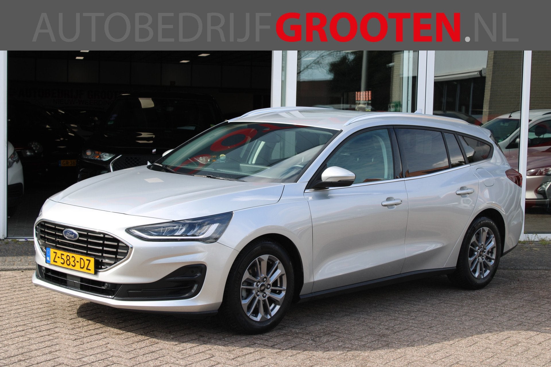 Ford FOCUS Wagon 1.0 EcoBoost Hybrid Titanium (bj 2024), Gebruikt, Origineel Nederlands, Handgeschakeld, 19 km/l
