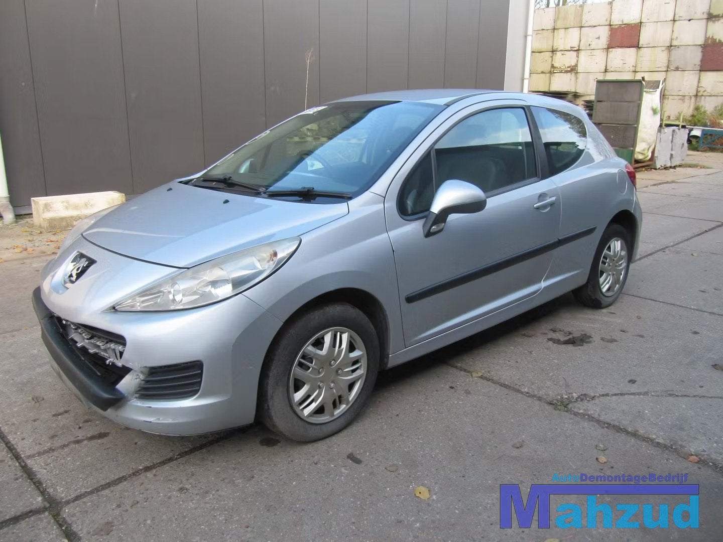 PEUGEOT 207 ZWART GRIJS INTERIEUR 3 DEURS COMPLEET, Taurusavenue 1
2132 LS  Hoofddorp, NL, Gebruikt, Contact.group@renault.com