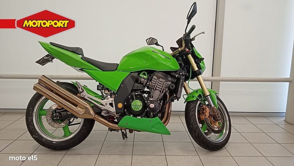 Kawasaki Z 1000 (bj 2003), Bedrijf, Info@kawasaki.nl, Jacobus Spijkerdreef 1-3
2132 PZ  Hoofddorp, NL, Kawasaki Motors Europe N.V.