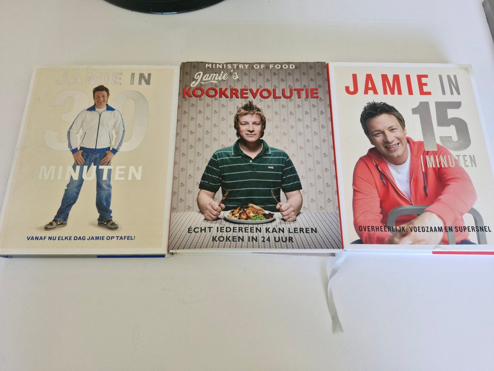 jamie oliver 3 kookboeken, Boeken, Ophalen of Verzenden, Zo goed als nieuw, Overige gebieden