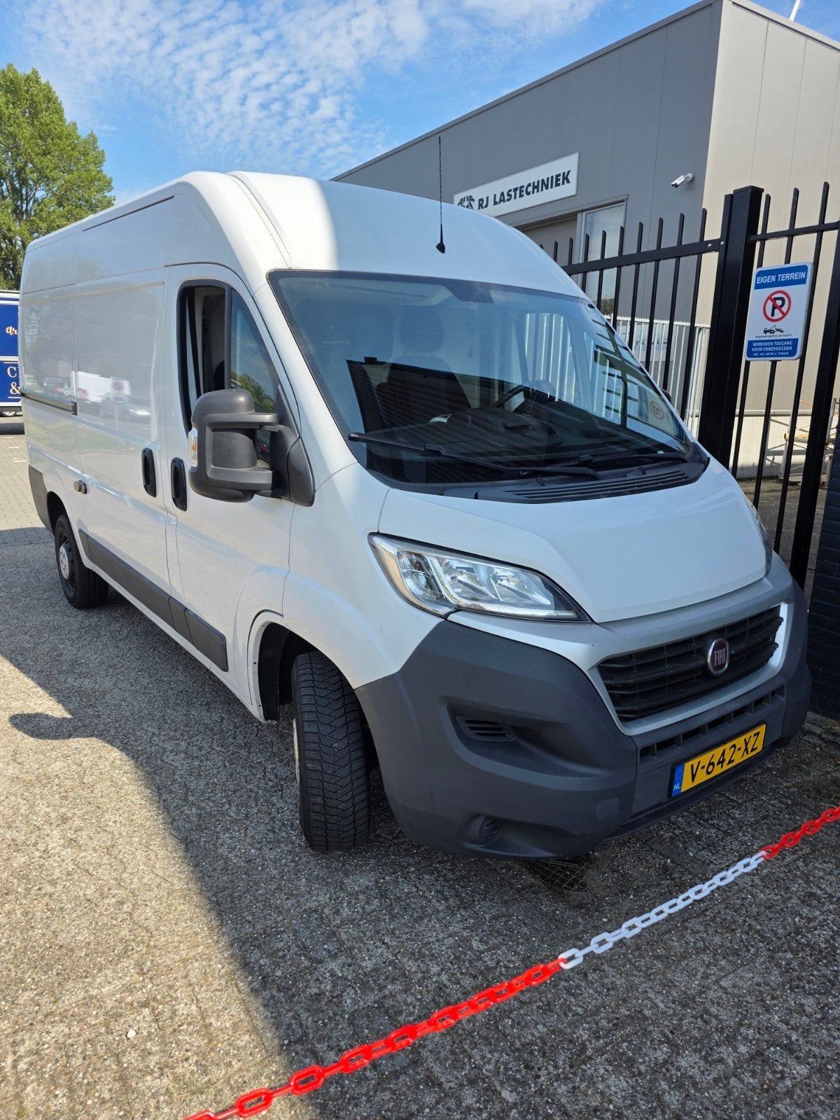 Fiat Ducato GB 3.5T 3.0 turbo136pk L2h2 345 CNG, Voorwielaandrijving, 4 cilinders, CNG (Aardgas), 2500 kg