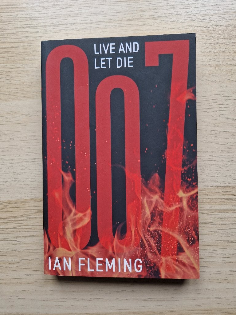 Live And Let Die, Europa overig, Ian Flemming, Ophalen of Verzenden, Zo goed als nieuw