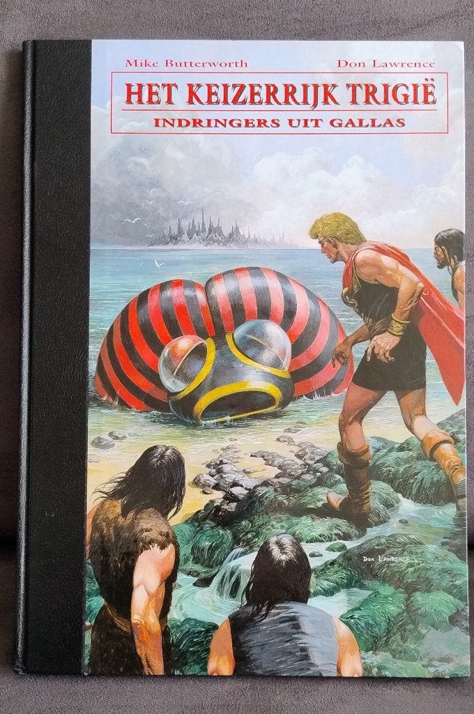 Trigië - The Collection deel 1 (met prent), Boeken, Ophalen of Verzenden, Zo goed als nieuw, Don Lawrence, Mike Butterworth, Eén stripboek