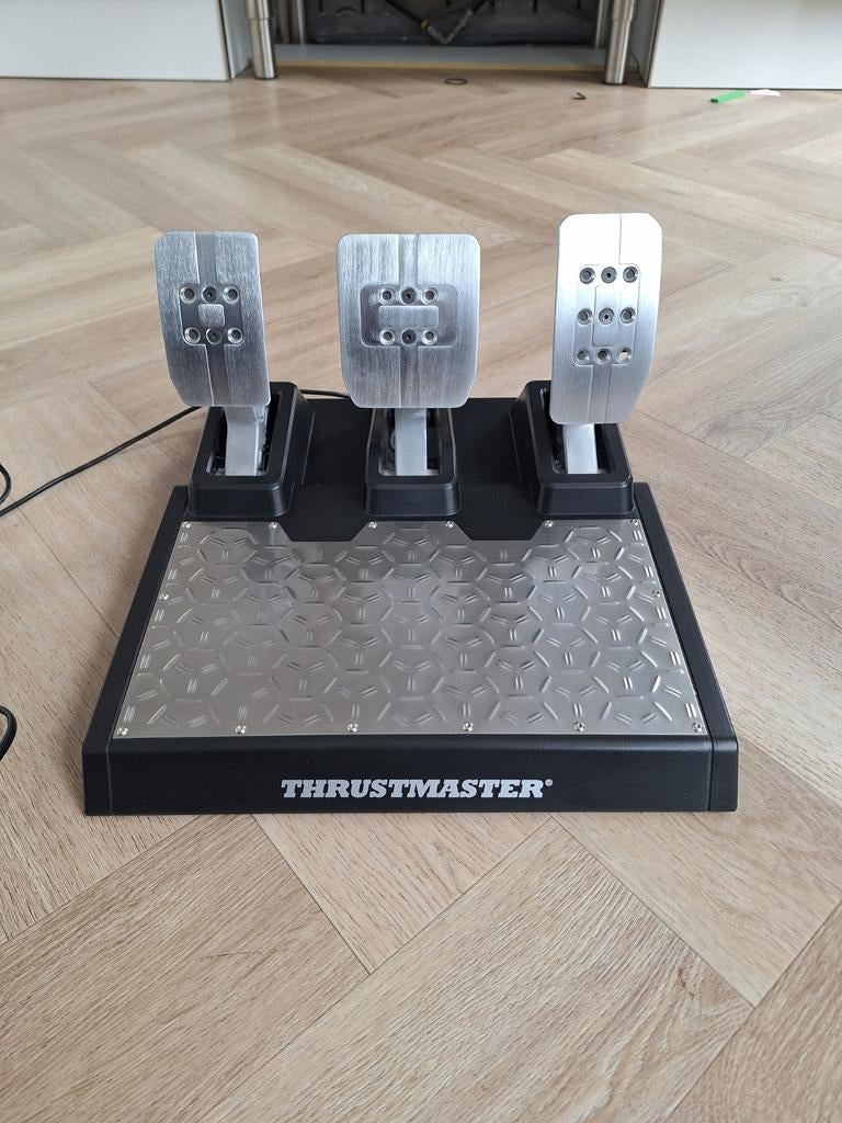 Thrustmaster TX racingwheel en Pedalen - Zo goed als nieuw, Spelcomputers en Games, Ophalen, Zo goed als nieuw, Thrustmaster, PC