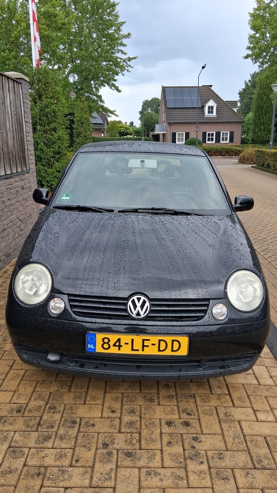 Volkswagen Lupo 1.4 55KW 2002 Zwart, Auto's, Volkswagen, Voorwielaandrijving, 450 kg, 74 pk, 31 €/maand