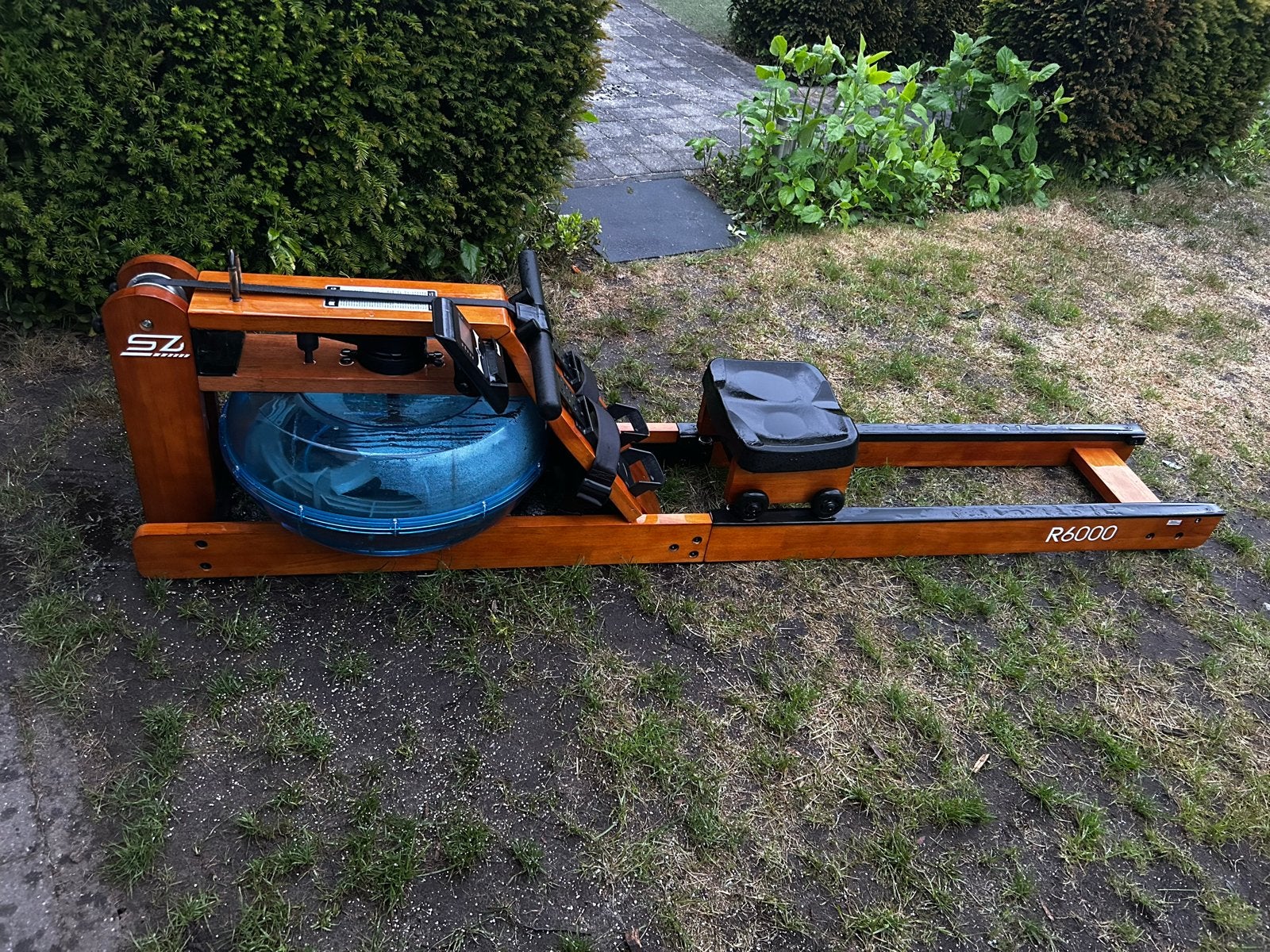 SZ R6000 Roeitrainer met waterweerstand, Ophalen, Armen, Zo goed als nieuw, Metaal