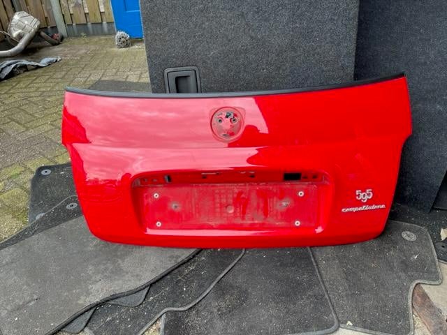 Achterklep 176 Abarth 500C/595C/695C (2016-05/..), Stellantis N.V., Gebruikt, Webaccessibility@stellantis.com, Taurusavenue 1, Hoofddorp 2132 LS, , Nederland