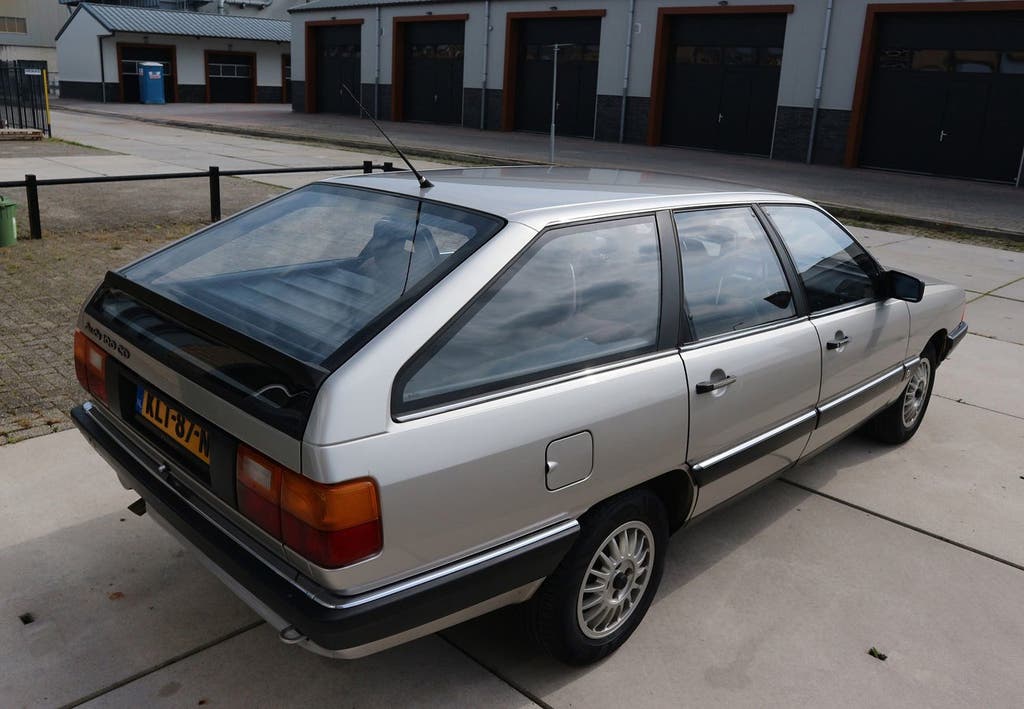 Audi 100 Avant CD Automaat 1e eigenaar, foto 9