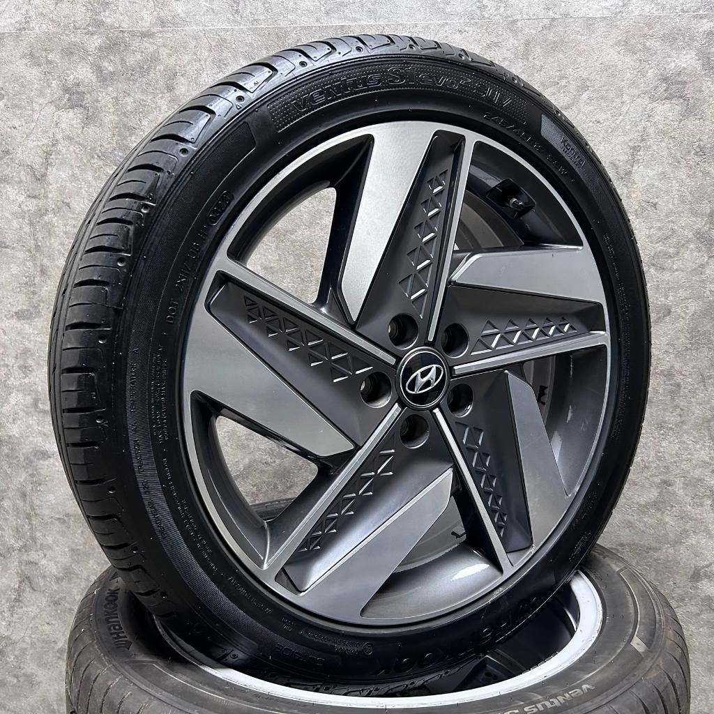 19 inch originele velgen + zomerbanden Hyundai Kona, Auto-onderdelen, Banden en Velgen, 19 inch, Banden en Velgen, Ophalen of Verzenden