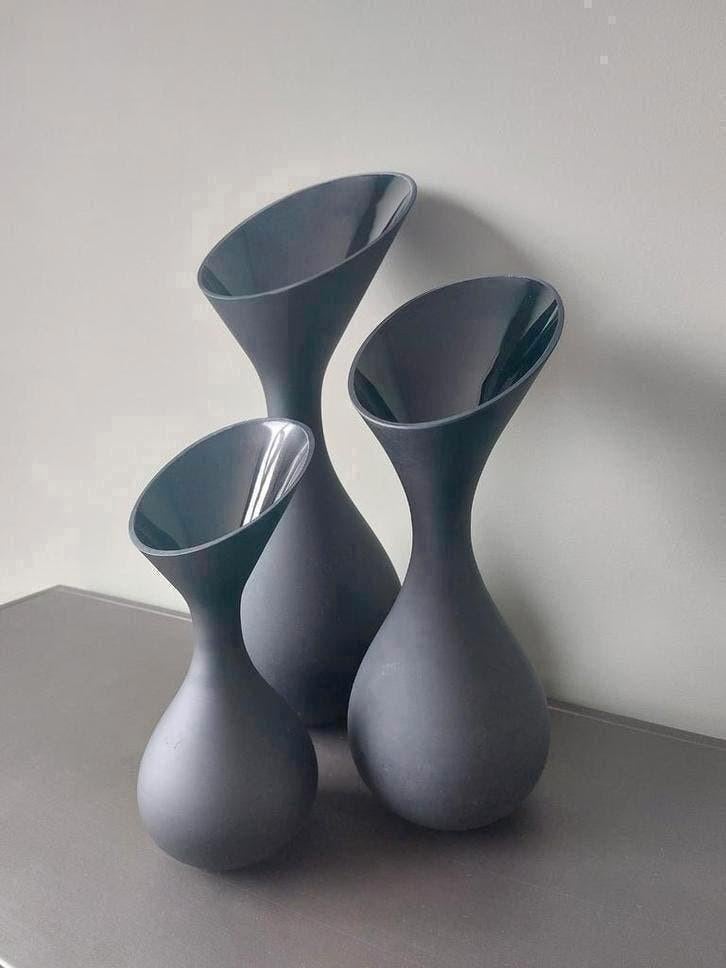 Vaas zwart mat chique vazen aparte rand 3 stuks Nieuw, Zwart, Nieuw, Ophalen of Verzenden, Glas